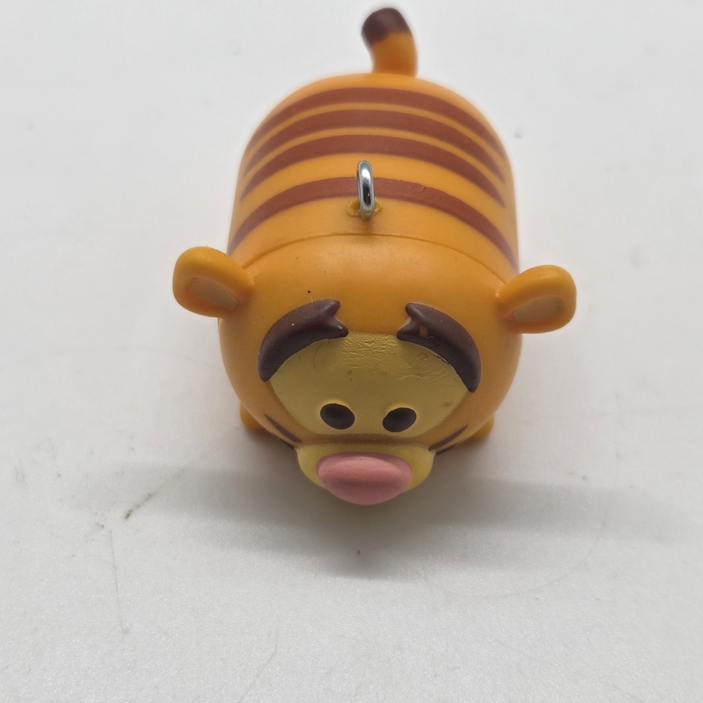 Disney Tigger Tsum Tsum Jakks Pacific PVC Figure Keychain Backpack Tag Bag Charm